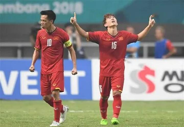 Tìm hiểu về thị trường: Tìm hiểu về nhu cầu và đam mê của khách hàng để đưa ra sản